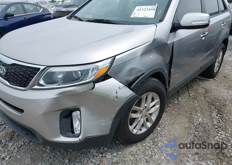 2015 Kia Sorento Lx z USA, uszkodzony, nr VIN 5XYKT3A68FG660682